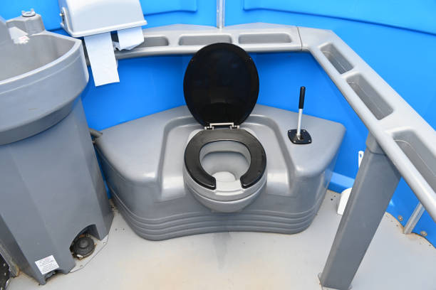 Best Portable bathroom rental  in Boston, MA
